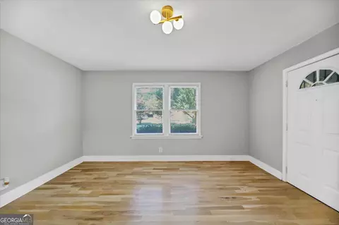 Living - 3014 E Point St, Atlanta, GA 30344 photo 3 of 4