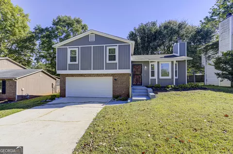 2306 Ramblewood Cir, Decatur, GA 30035