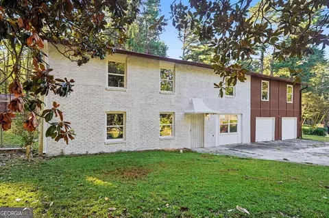 2830 Allegro Dr NW, Atlanta, GA 30318
