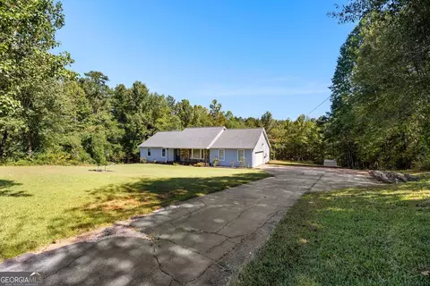 Exterior - 7388 Post Rd, Winston, GA 30187 photo 6 of 11