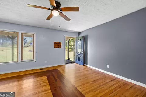 Living - 7388 Post Rd, Winston, GA 30187 photo 1 of 3
