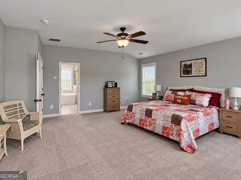 Bedroom - 424 Post Oak Way, Warner Robins, GA 31088 photo 3 of 8