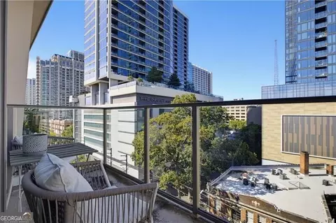 905 Juniper St NE #812, Atlanta, GA 30309