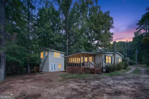 133 NW Whipporwill Ln, Eatonton, GA 31024