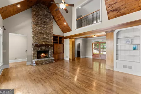 Living - 44 Sassafras Rdg, Jasper, GA 30143 photo 3 of 7