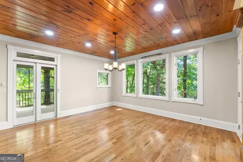 Dining - 44 Sassafras Rdg, Jasper, GA 30143 photo 1 of 1