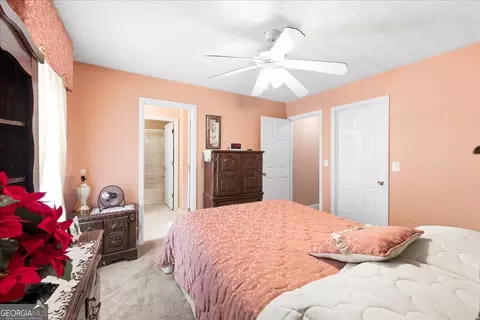 Bedroom - 190 Meadowbrook Ct, Covington, GA 30016 photo 6 of 8