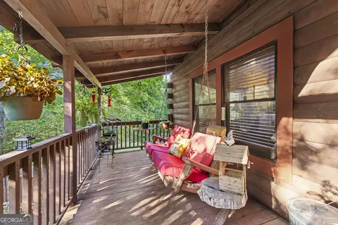 Exterior - 677 E Valley Rd NE, Rydal, GA 30171 photo 6 of 16