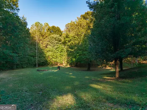 Exterior - 677 E Valley Rd NE, Rydal, GA 30171 photo 13 of 16