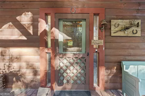 Exterior - 677 E Valley Rd NE, Rydal, GA 30171 photo 8 of 16