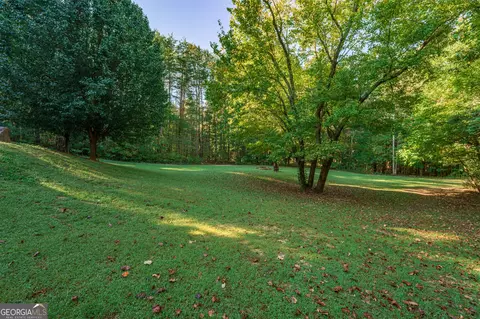 Exterior - 677 E Valley Rd NE, Rydal, GA 30171 photo 15 of 16