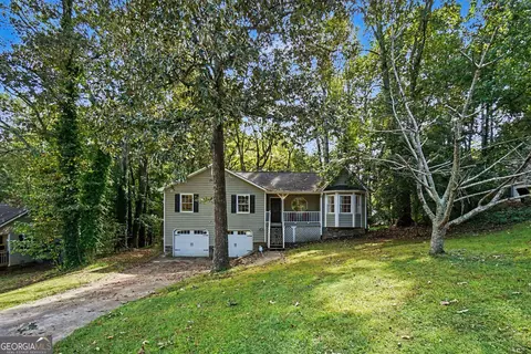 916 Little River Ln, Woodstock, GA 30189