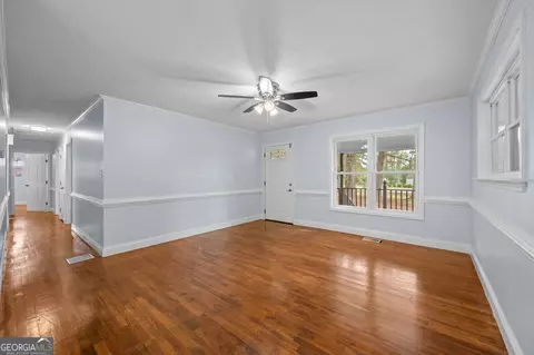 Living - 2563 Highway 81 E, Mcdonough, GA 30252 photo 3 of 4