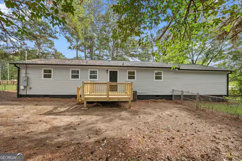 Exterior - 2563 Highway 81 E, Mcdonough, GA 30252 photo 6 of 9