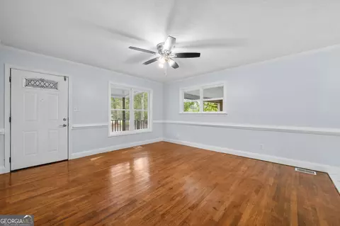 Living - 2563 Highway 81 E, Mcdonough, GA 30252 photo 4 of 4