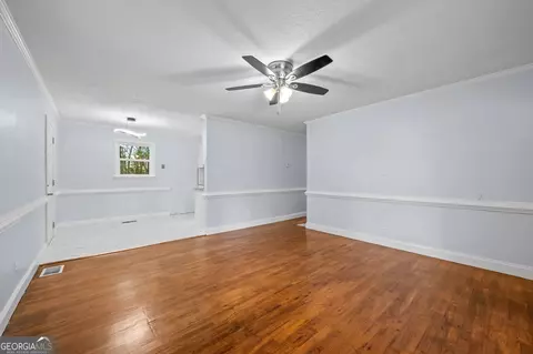 Living - 2563 Highway 81 E, Mcdonough, GA 30252 photo 2 of 4