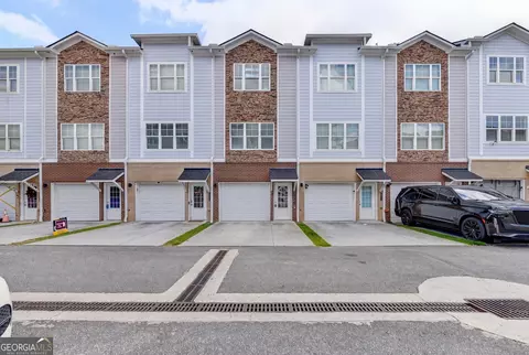 2017 Ocean Dr NW, Atlanta, GA 30318