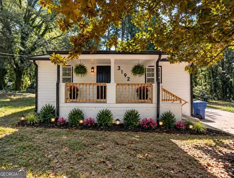 3192 Oakcliff Rd NW, Atlanta, GA 30311