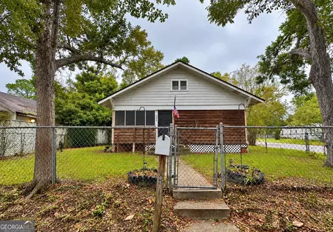 606 Senate St, Waycross, GA 31501