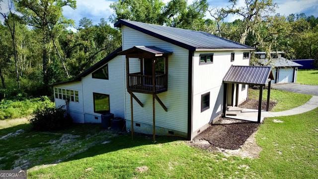38 Swann Lake Rd, Hazlehurst, GA 31539