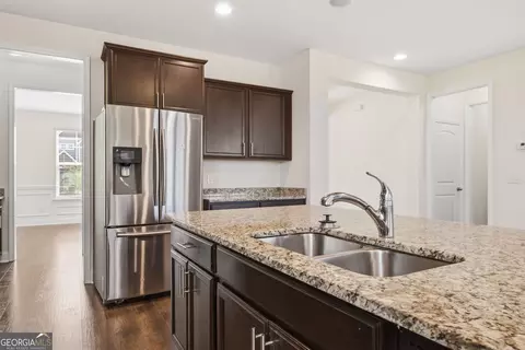 Entry Way - 105 Grimsby Rd, Savannah, GA 31407 photo 1 of 8