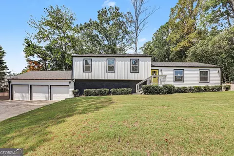 3919 Lower Roswell Rd, Marietta, GA 30068