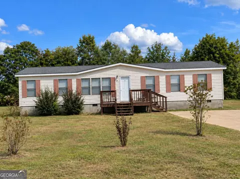 8 Oakmont Dr, Tennille, GA 31089