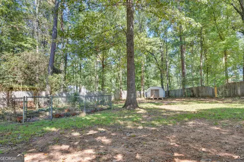 Exterior - 35 Sarah Ct, Covington, GA 30016 photo 3 of 4