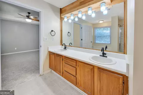 Bath - 35 Sarah Ct, Covington, GA 30016 photo 1 of 4