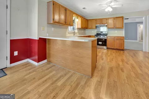 Kitchen - 35 Sarah Ct, Covington, GA 30016 photo 5 of 5