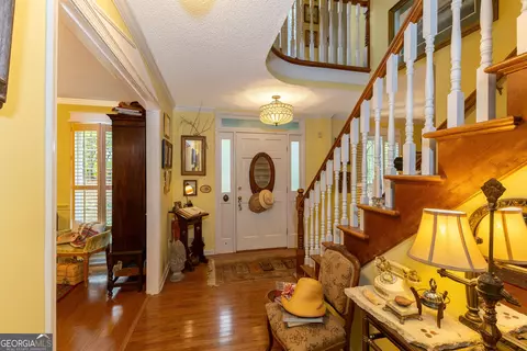 Entry Way - 175 Weeping Willow Way, Tyrone, GA 30290 photo 6 of 12