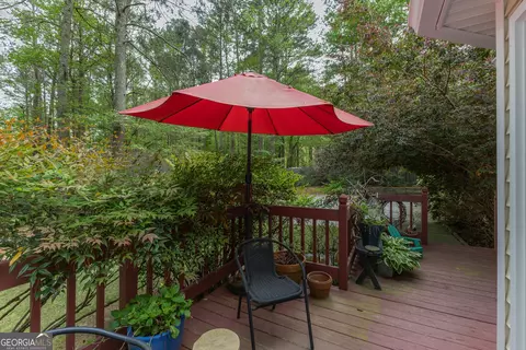 Exterior - 175 Weeping Willow Way, Tyrone, GA 30290 photo 8 of 18
