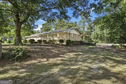 Exterior - 52 End Rd, Covington, GA 30014 photo 8 of 14