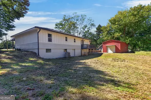 Exterior - 813 Tyus Rd, Bowdon, GA 30108 photo 6 of 7