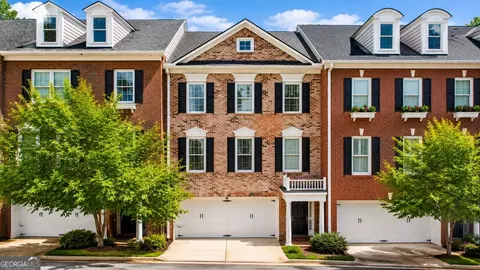 1507 Legacy Cove Ln, Roswell, GA 30075