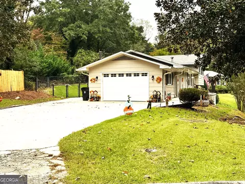 Exterior - 57 Elm Dr, Toccoa, GA 30577 photo 4 of 7