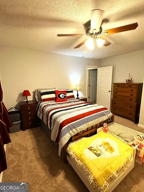 Bedroom - 57 Elm Dr, Toccoa, GA 30577 photo 1 of 7