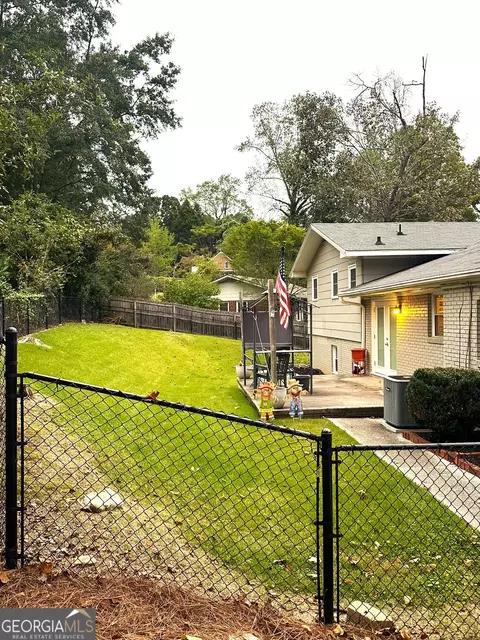 Exterior - 57 Elm Dr, Toccoa, GA 30577 photo 5 of 7