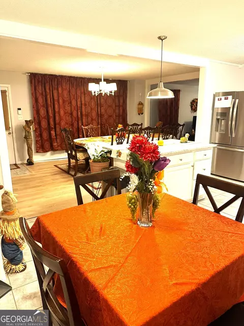 Dining - 57 Elm Dr, Toccoa, GA 30577 photo 2 of 2