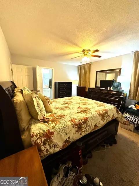 Bedroom - 57 Elm Dr, Toccoa, GA 30577 photo 3 of 7