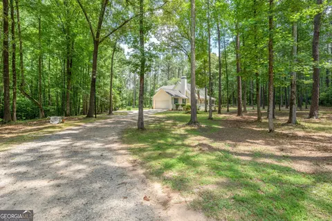 Exterior - 121 Katy Lake Rd, Jackson, GA 30233 photo 9 of 16