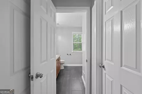 Entry Way - 121 Katy Lake Rd, Jackson, GA 30233 photo 2 of 6