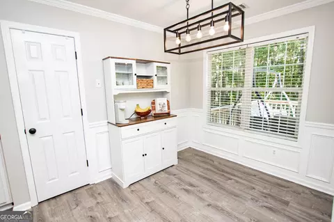 Dining - 5727 Kings Ct, Bethlehem, GA 30620 photo 1 of 1