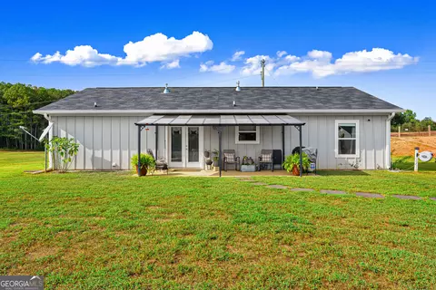 Other - 1019 W Hendricks St, Bowman, GA 30624 photo 6 of 9