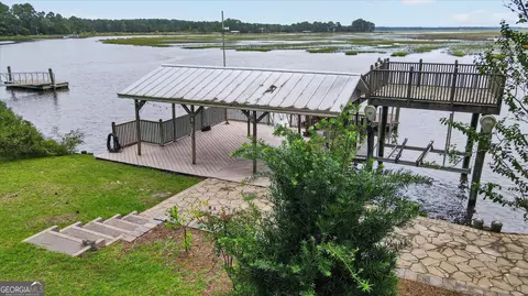 View/Area - 777 E 1st St, Midway, GA 31320 photo 1 of 6