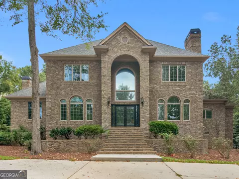 2033 Pine Forest Trl, Jonesboro, GA 30236
