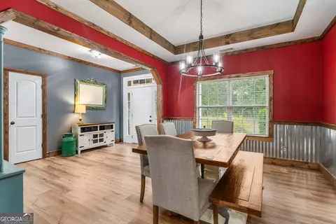 Dining - 832 Voorhees Rd E, Hamilton, GA 31811 photo 2 of 3
