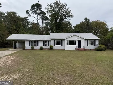 626 Sycamore St, Swainsboro, GA 30401