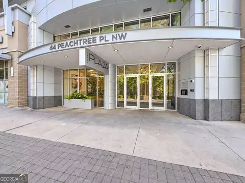 44 Peachtree Pl NE #634, Atlanta, GA 30309