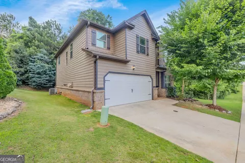 Exterior - 121 Escalade Dr, Mcdonough, GA 30253 photo 2 of 2